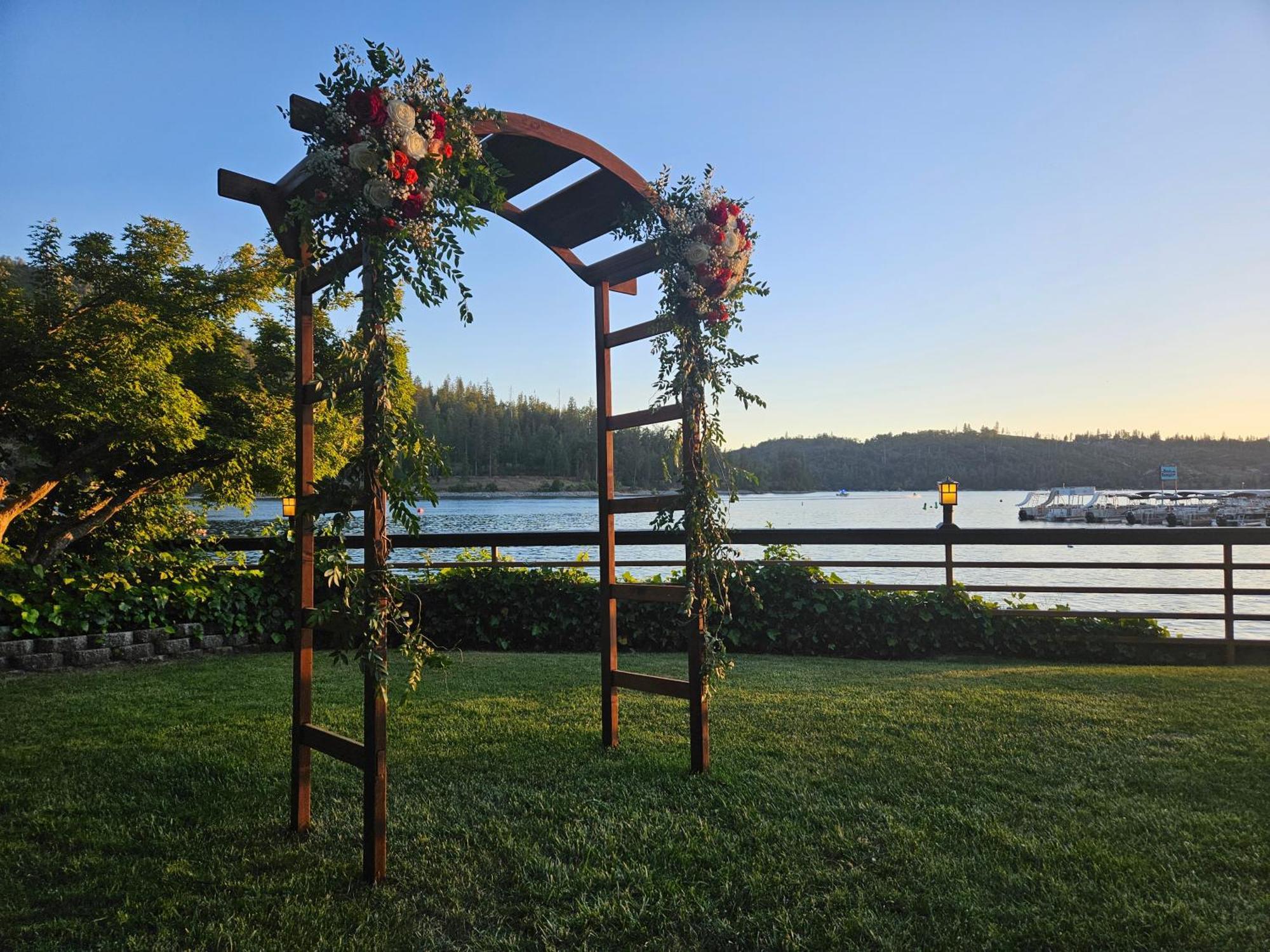 The Pines Resort & Conference Center Bass Lake Ngoại thất bức ảnh